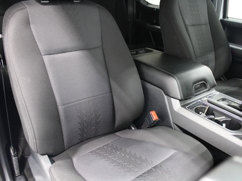 Used 2020 Ford F150 XLT w/ Equipment Group 302A Luxury AWD/4WD image 24
