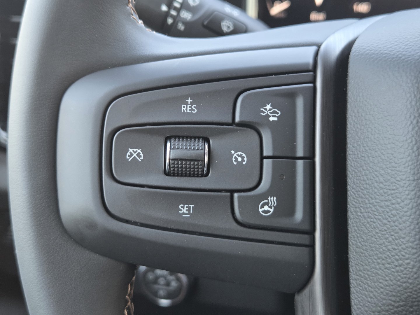 New 2026 GMC Sierra 2500 AT4 w/ AT4 Premium Plus Package AWD/4WD image 35