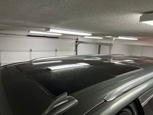 Certified 2023 Cadillac Escalade ESV Premium Luxury AWD/4WD image 13
