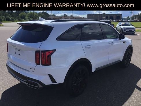 Used 2023 Kia Sorento SX AWD/4WD image 11