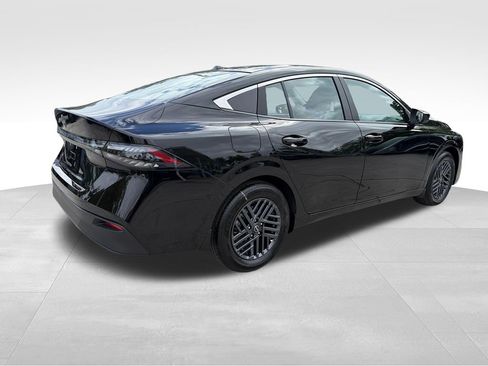 New 2026 Nissan Sentra SV w/ Floor Mat Package FWD image 8