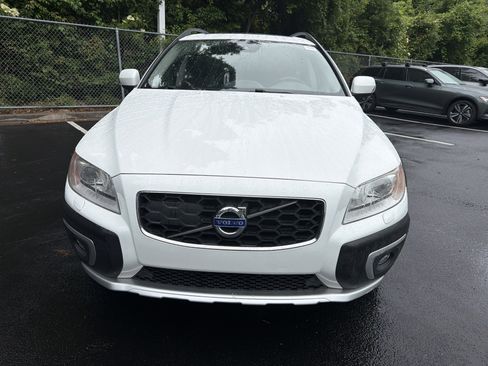Used 2016 Volvo XC70 T5 Platinum w/ Protection Package FWD image 39