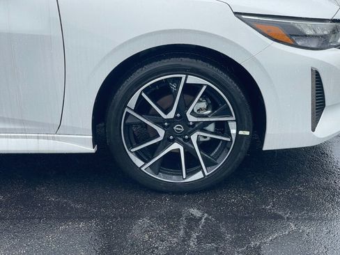 New 2025 Nissan Sentra SR image 21