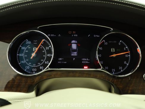 Used 2020 Bentley Mulsanne RWD image 38