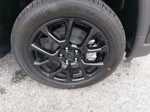 New 2026 Jeep Compass Latitude image 35