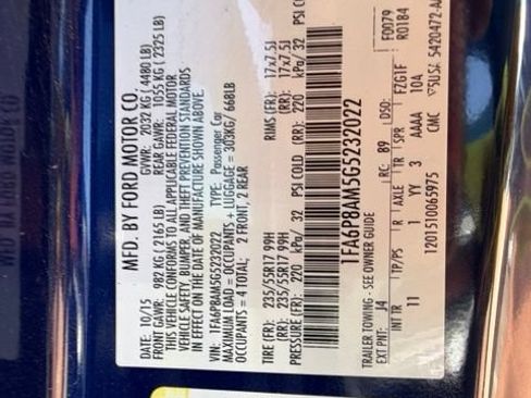 Used 2016 Ford Mustang Coupe RWD image 9