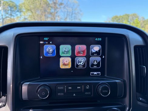 Used 2018 Chevrolet Silverado 1500 LT image 44