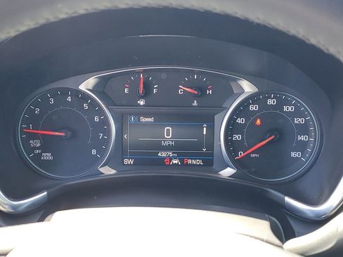 Used 2024 Chevrolet Equinox LT image 11