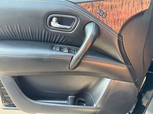 Used 2020 Nissan Armada Platinum w/ Captain's Chairs Package AWD/4WD image 10