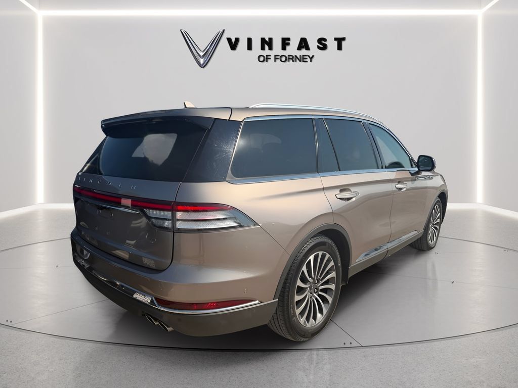 Used 2020 Lincoln Aviator Reserve w/ Equipment Group 201A RWD image 3