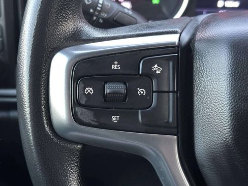 Used 2022 Chevrolet Silverado 2500 Custom w/ Custom Convenience Package image 28