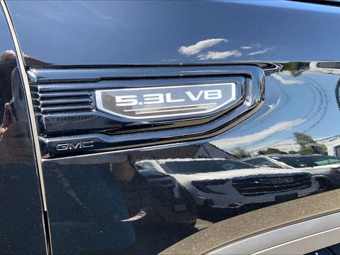 Used 2023 GMC Sierra 1500 Elevation AWD/4WD image 34