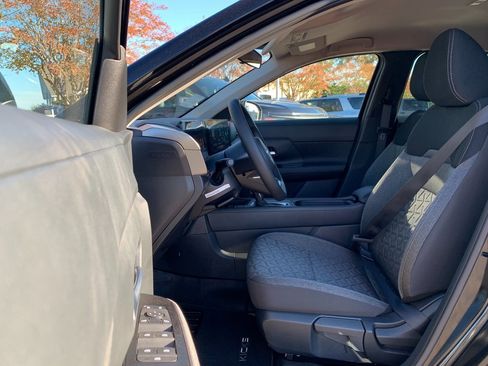 New 2026 Nissan Kicks SV image 15