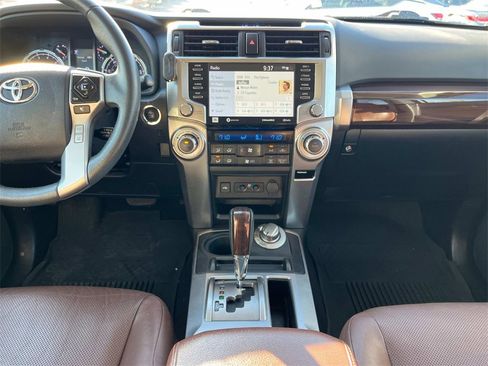 Used 2021 Toyota 4Runner Limited image 21