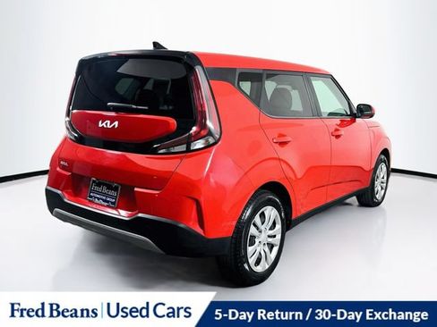 Used 2023 Kia Soul LX FWD image 9