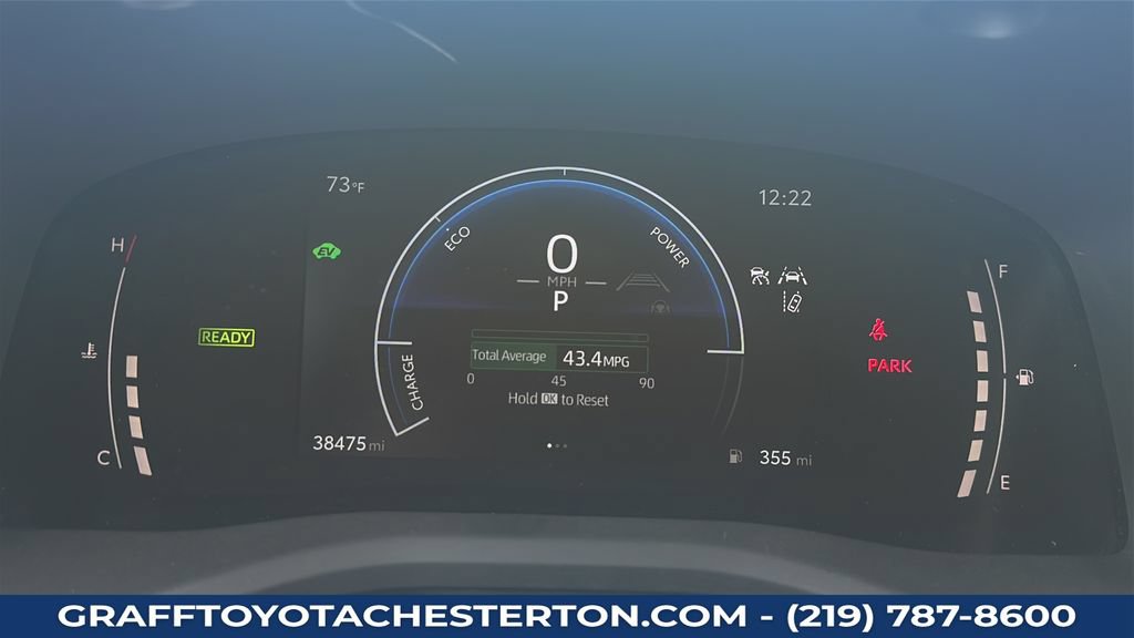 Used 2025 Toyota Camry SE FWD image 21