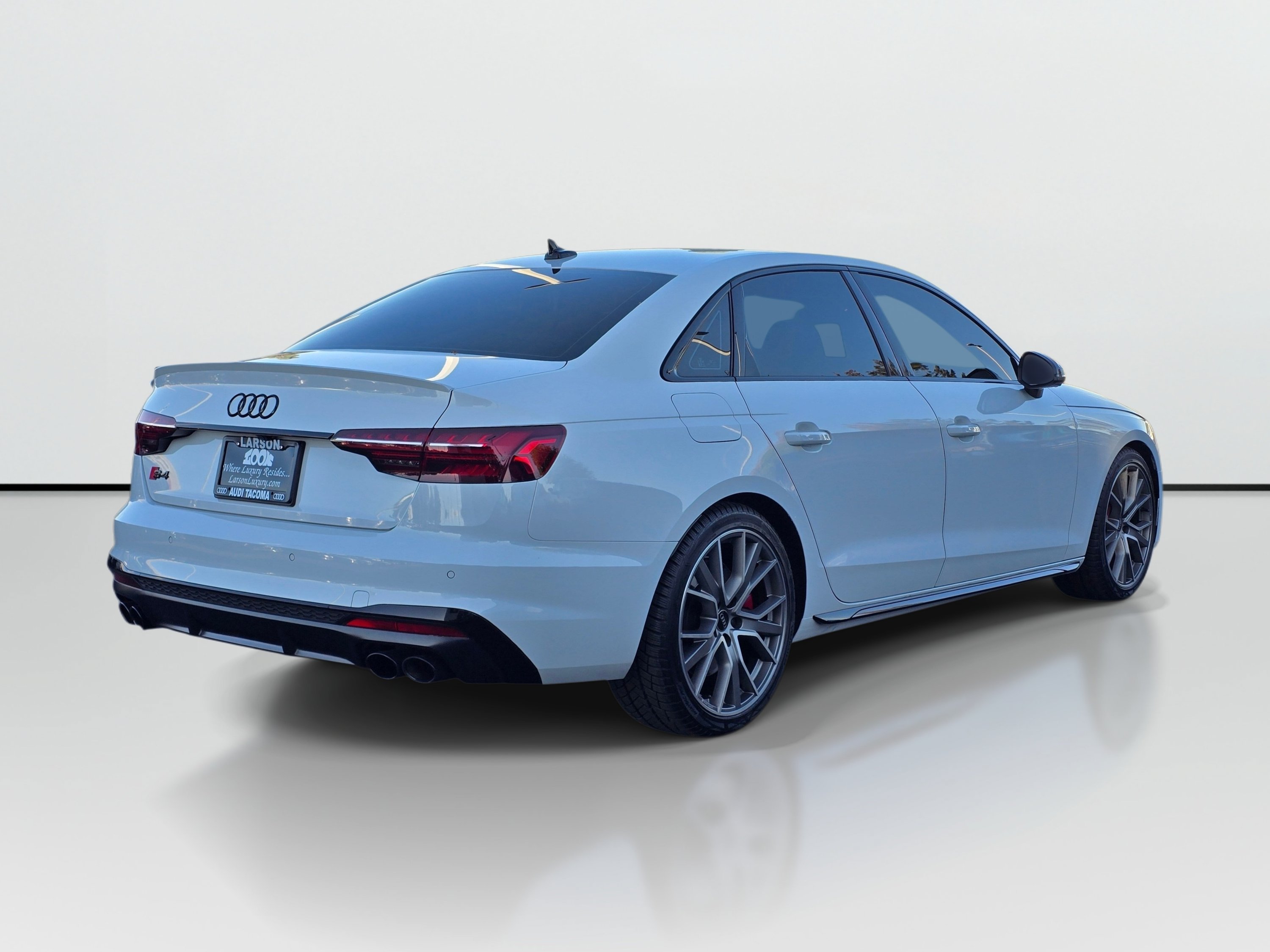 Used 2023 Audi S4 Premium Plus w/ Premium Plus Package AWD/4WD image 6