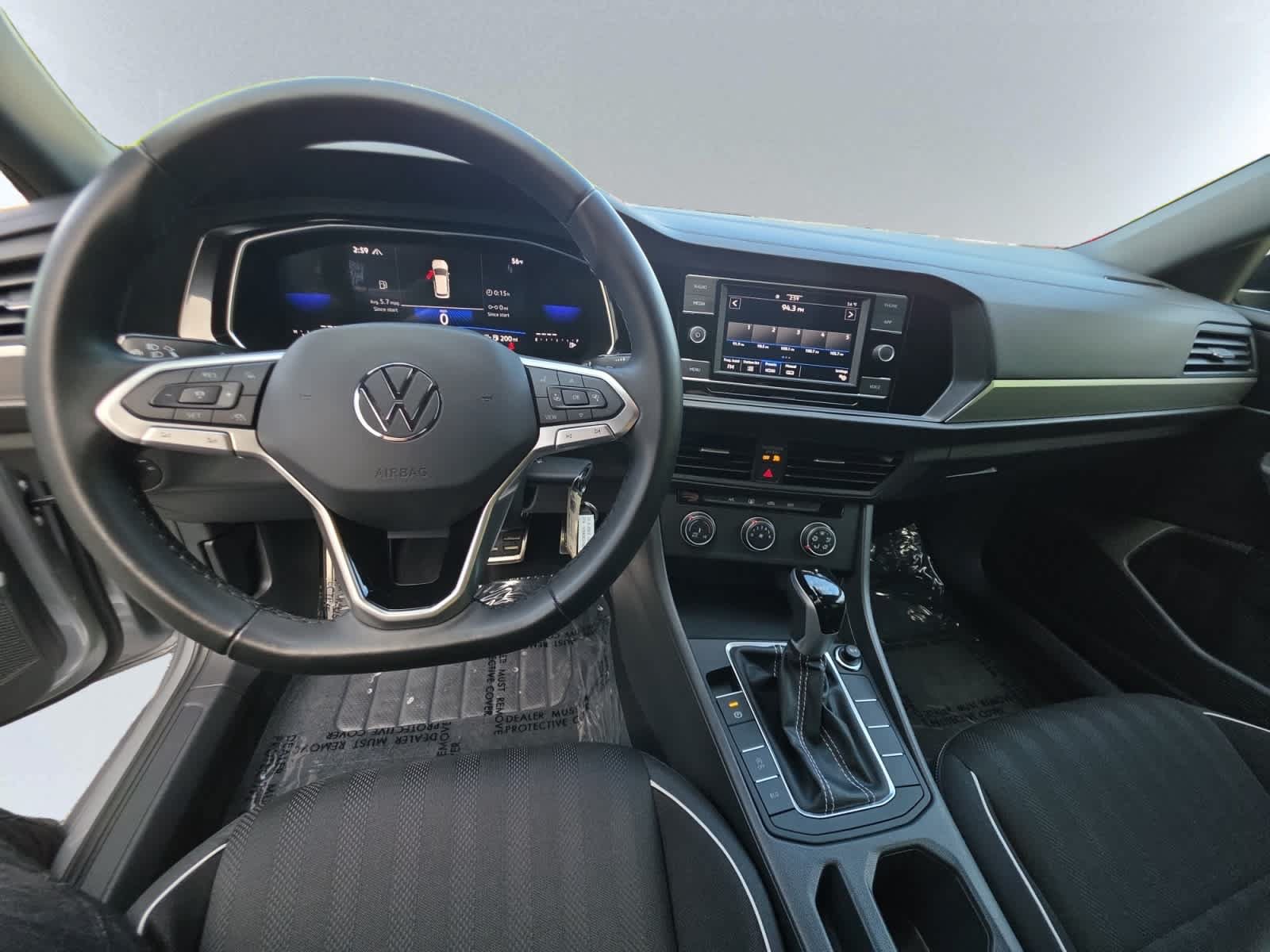 Used 2023 Volkswagen Jetta Sport FWD image 6
