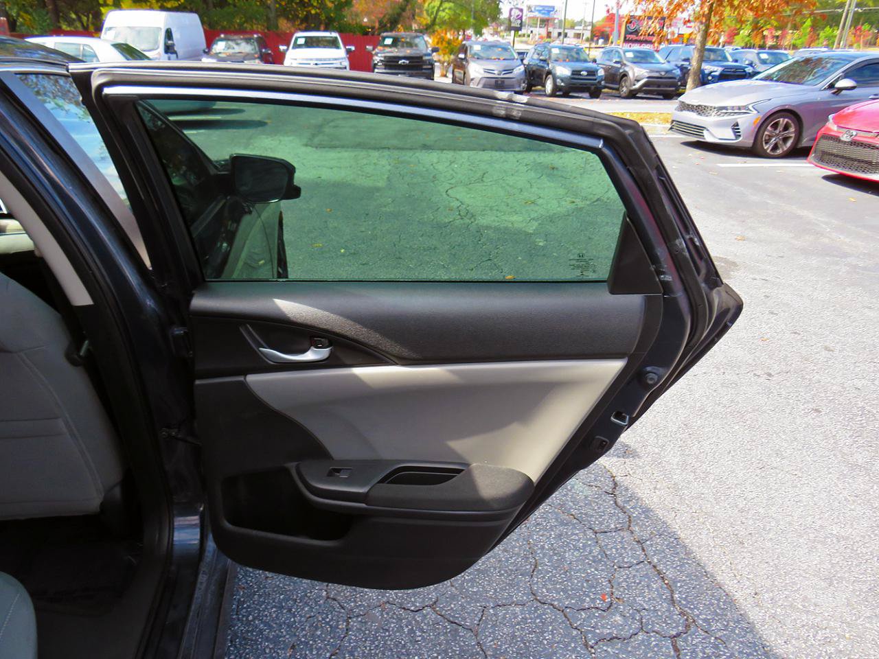 Used 2019 Honda Civic EX image 30