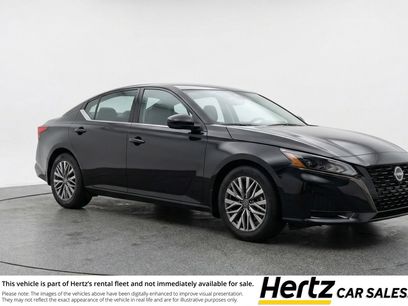 Used 2025 Nissan Altima 2.5 SV
