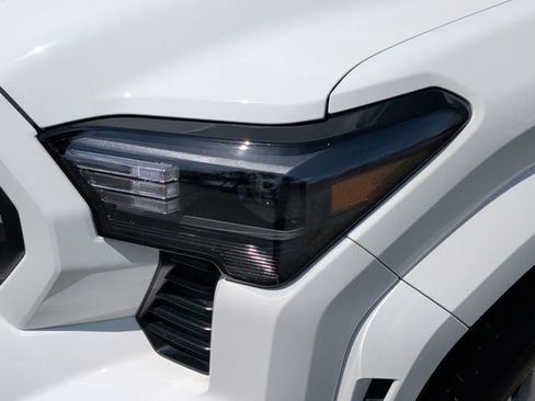 Used 2024 Toyota Tacoma SR RWD image 11