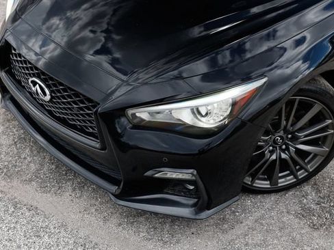 Used 2018 INFINITI Q50 Red Sport 400 w/ Sensory Package (Sport) RWD image 28