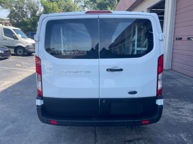 Used 2021 Ford Transit 250 Low Roof RWD image 5