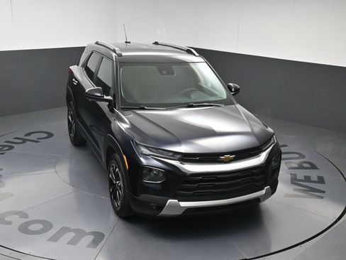 Used 2021 Chevrolet TrailBlazer LT w/ Convenience Package FWD image 31