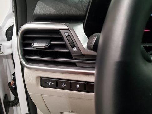 Used 2024 Kia Telluride S w/ S Sunroof Package image 32