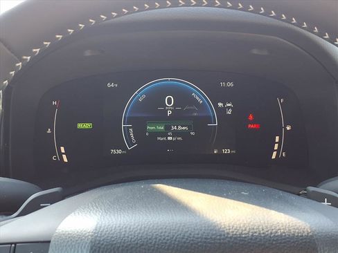 Certified 2025 Toyota Camry SE w/ Convenience Package image 14