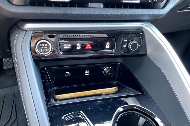 Used 2025 Audi Q5 Premium w/ Convenience Package AWD/4WD image 16