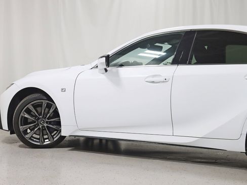 Used 2022 Lexus IS 350 F Sport image 11