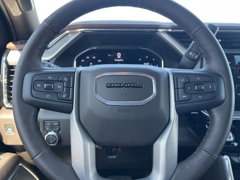 Used 2025 GMC Sierra 3500 Denali w/ Denali Reserve Package image 22