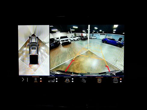 Used 2025 GMC Sierra 1500 AT4 w/ AT4 Premium Package image 36