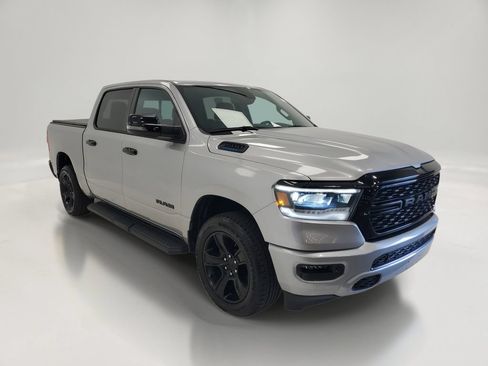 Used 2023 RAM 1500 Big Horn AWD/4WD image 3