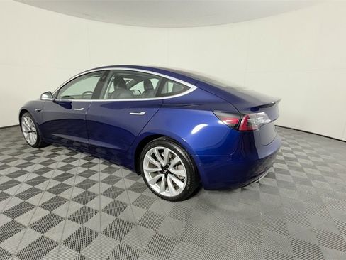 Used 2018 Tesla Model 3 Long Range image 7