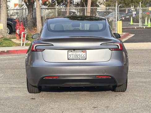 Used 2025 Tesla Model 3 Long Range image 5