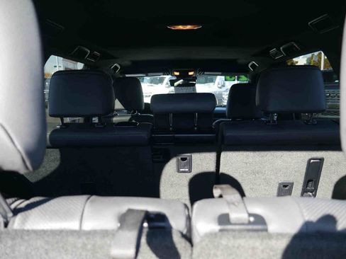 Used 2023 Lexus GX 460 Premium image 10