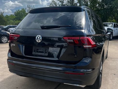 Used 2020 Volkswagen Tiguan SE FWD image 6