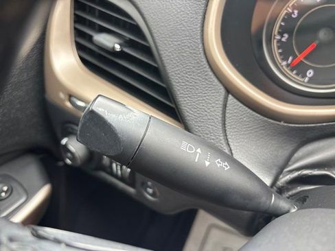 Used 2018 Jeep Cherokee Limited w/ High Altitude Package FWD image 56