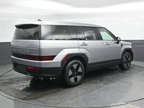 New 2026 Hyundai Santa Fe SE image 2