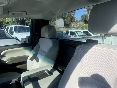 Used 2017 GMC Sierra 1500 2WD Regular Cab image 10