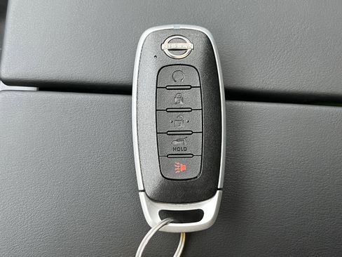 New 2026 Nissan Rogue SV image 32