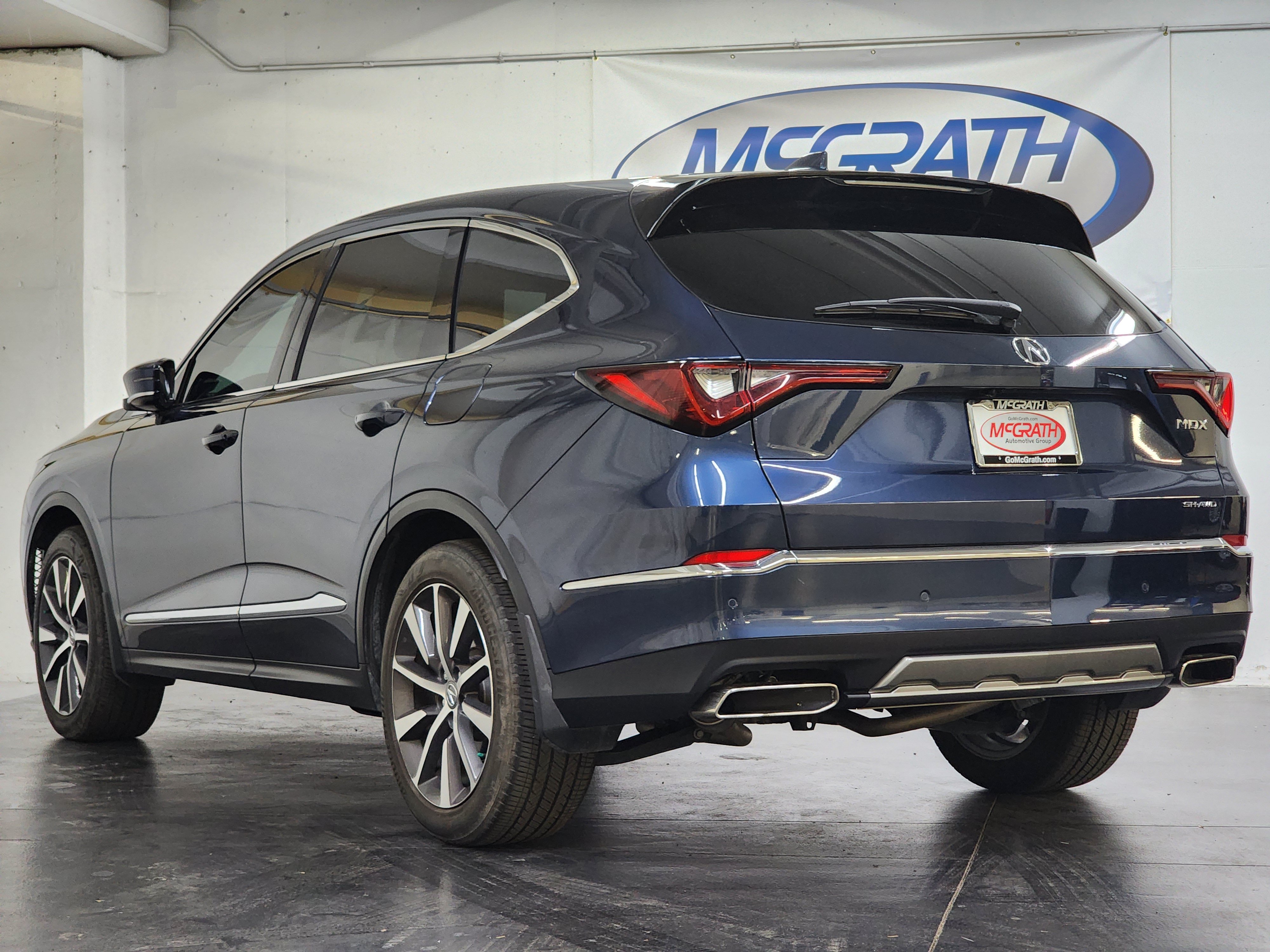Certified 2025 Acura MDX w/ Technology Package AWD/4WD image 9