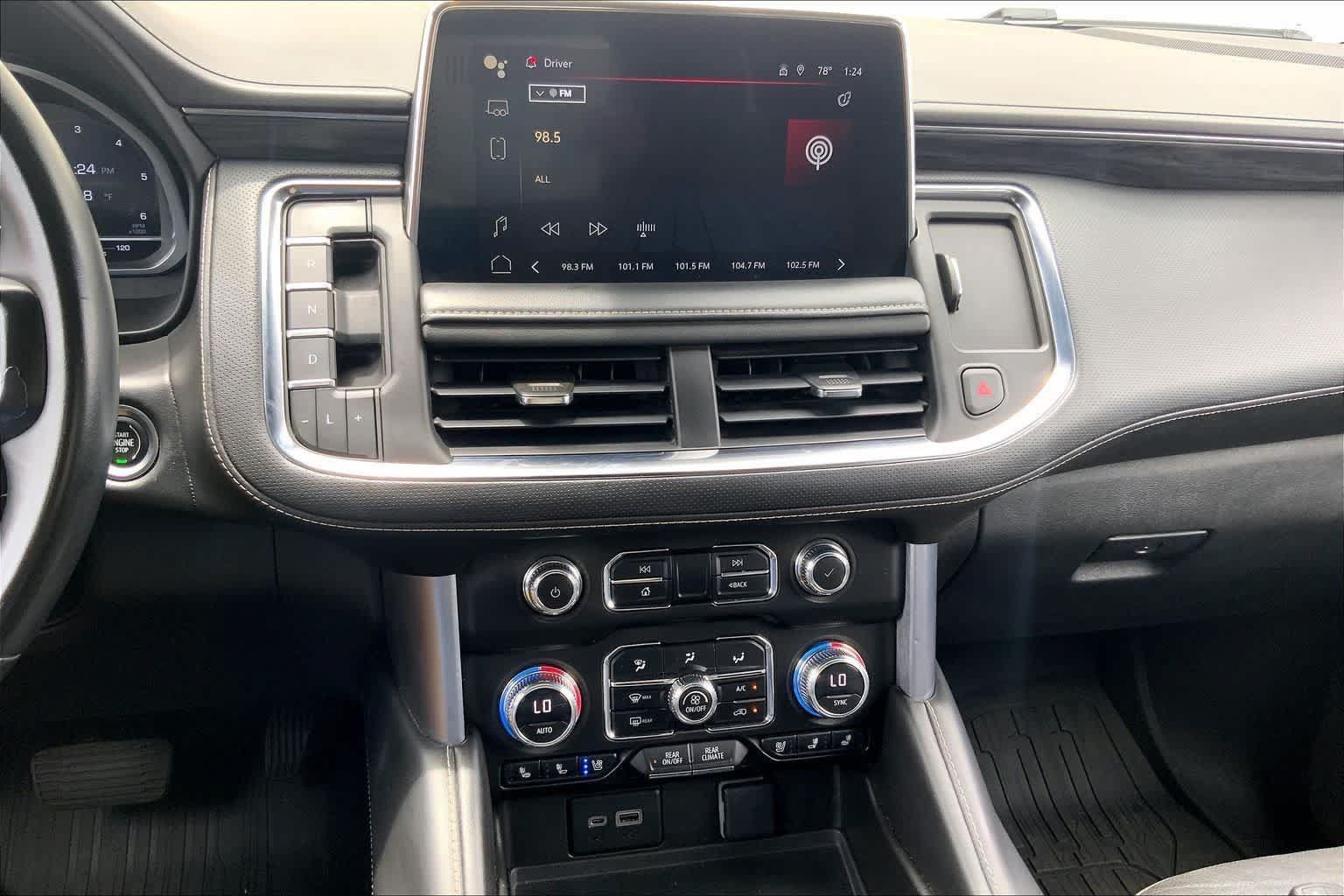 Used 2023 GMC Yukon SLT AWD/4WD image 34