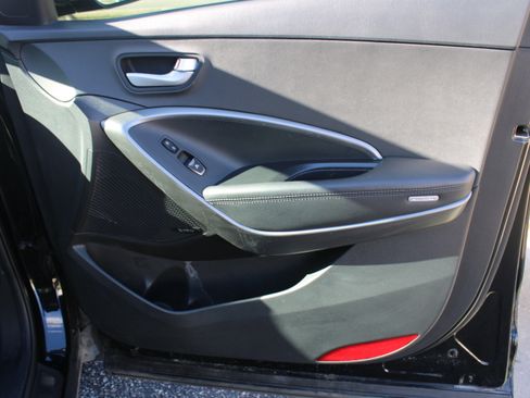 Used 2018 Hyundai Santa Fe Sport image 59