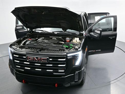 Used 2024 GMC Sierra 2500 AT4 w/ AT4 Premium Plus Package AWD/4WD image 45