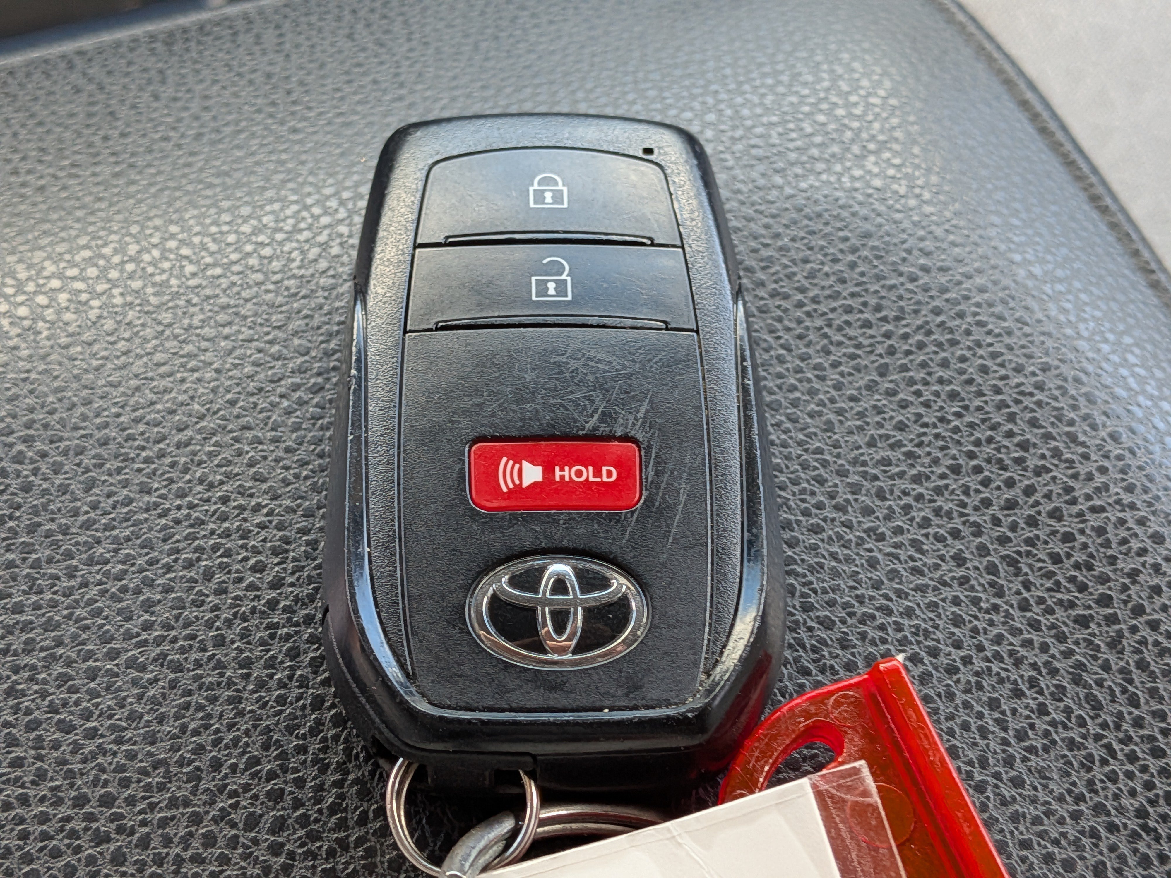 Used 2025 Toyota 4Runner SR5 AWD/4WD image 33