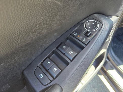 Used 2025 Kia Seltos EX FWD image 14
