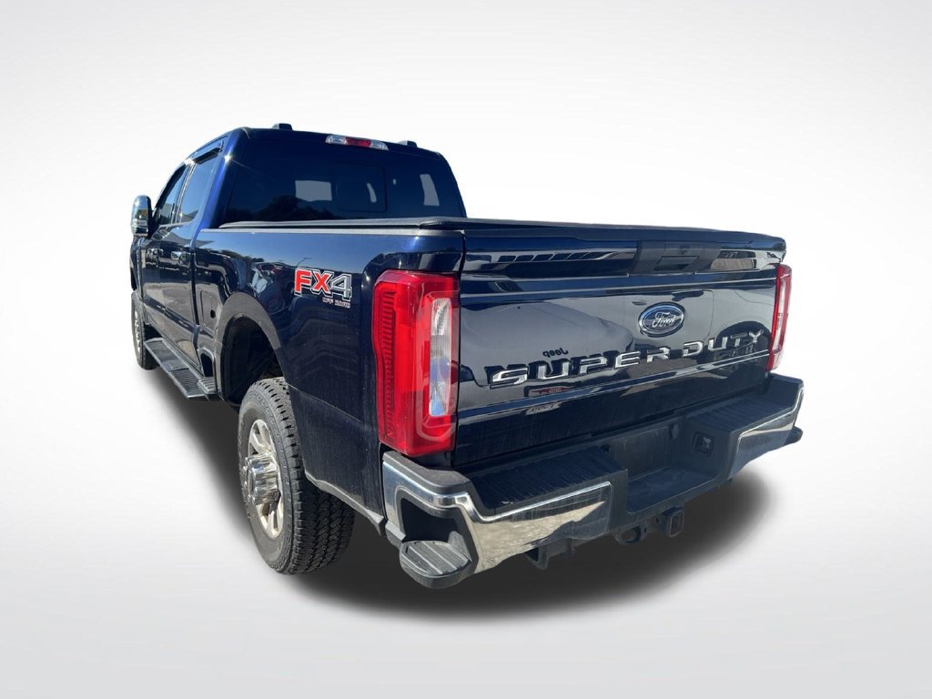 Used 2024 Ford F250 XLT w/ FX4 Off-Road Package AWD/4WD image 6
